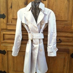Jessica Simpson Beautiful pearl Trench coat!!